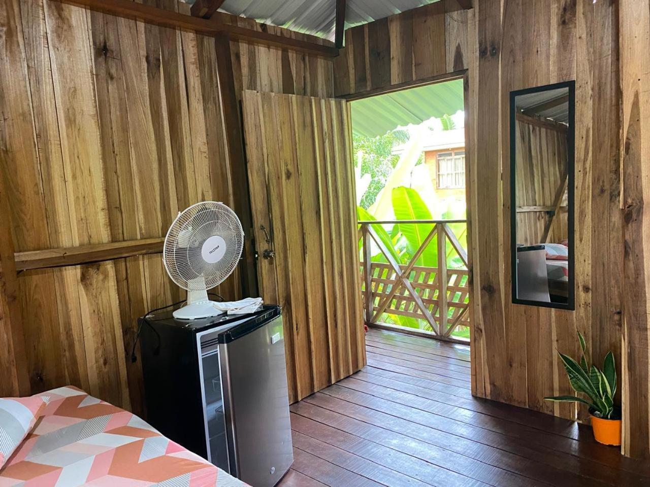 Hotel Cahuita Zewnętrze zdjęcie